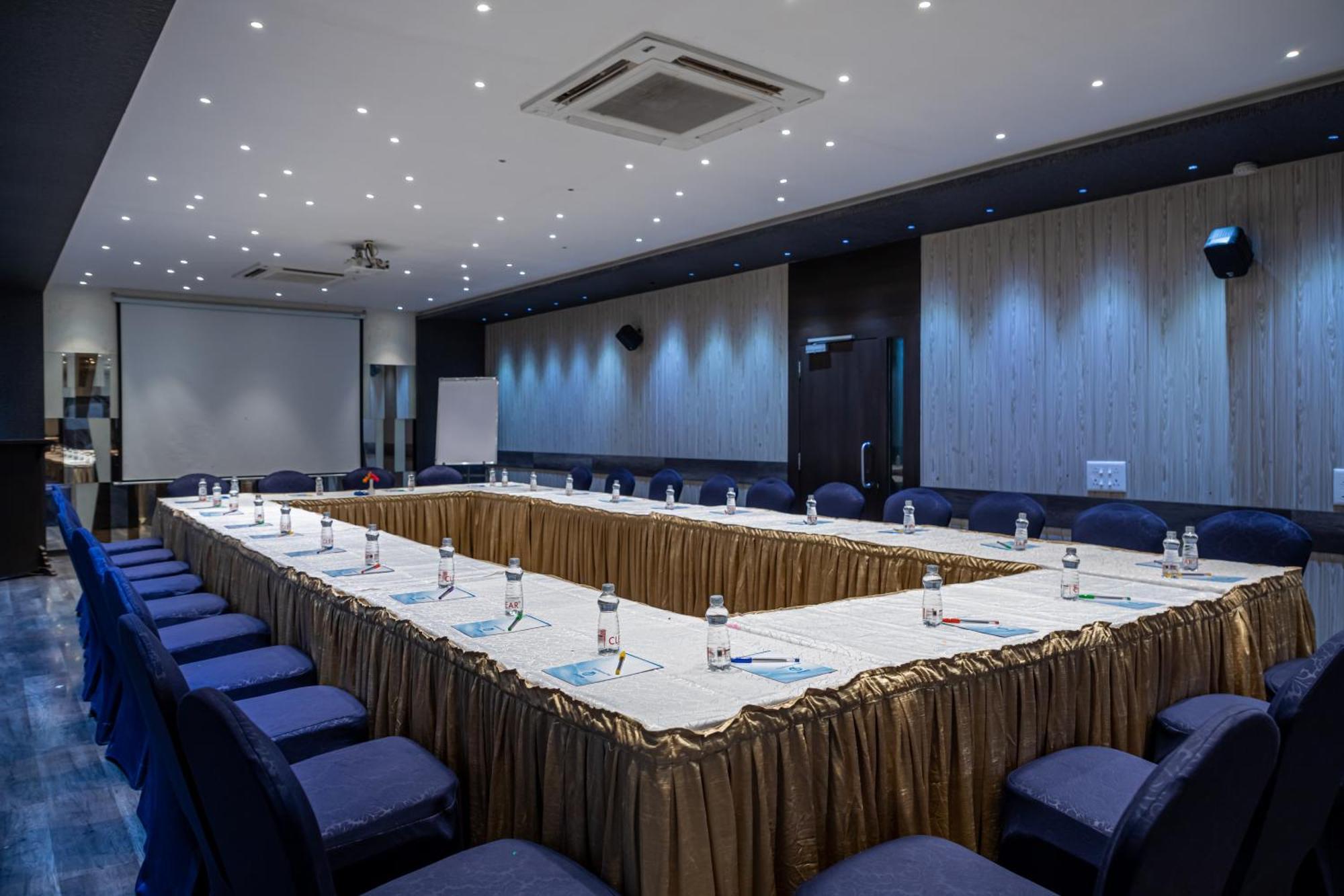 Hotel Rama Heritage Nashik Extérieur photo