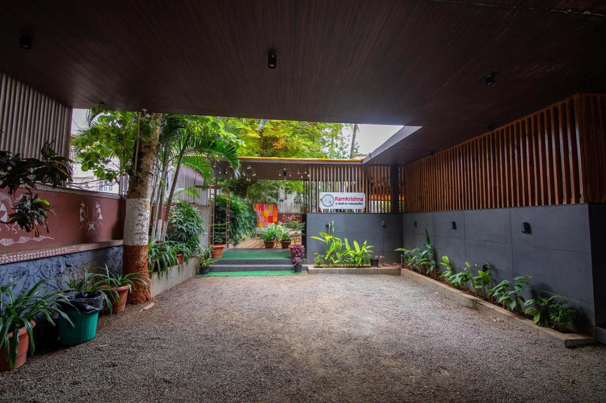 Hotel Rama Heritage Nashik Extérieur photo